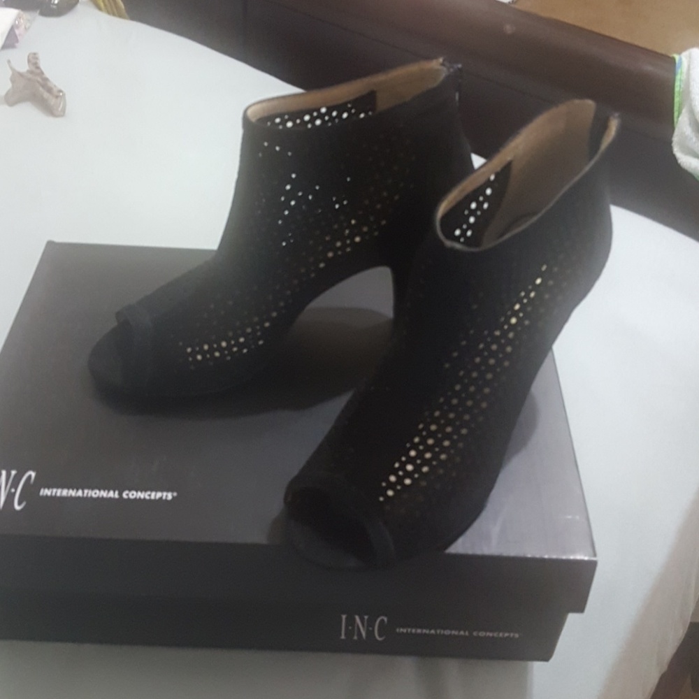 I-N-C international Concept